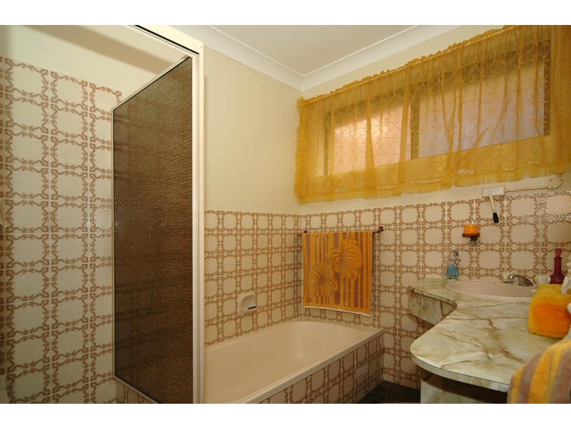 66 Newcombe Ave, West Lakes Shore SA 5020