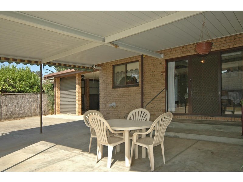 66 Newcombe Ave, West Lakes Shore SA 5020