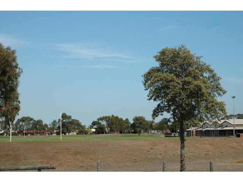 66 Newcombe Ave, West Lakes Shore SA 5020