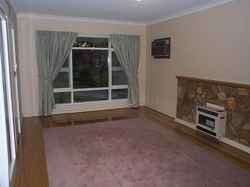 3 Forest Place, Rostrevor SA 5073