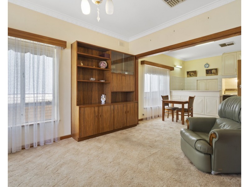 5 Malwa Street, Osborne SA 5017