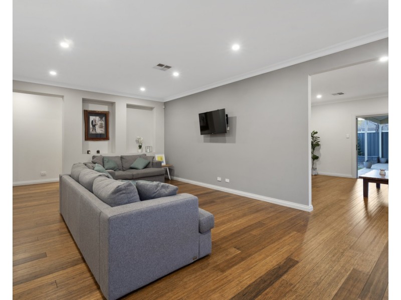 33 Malwa Street, Osborne SA 5017