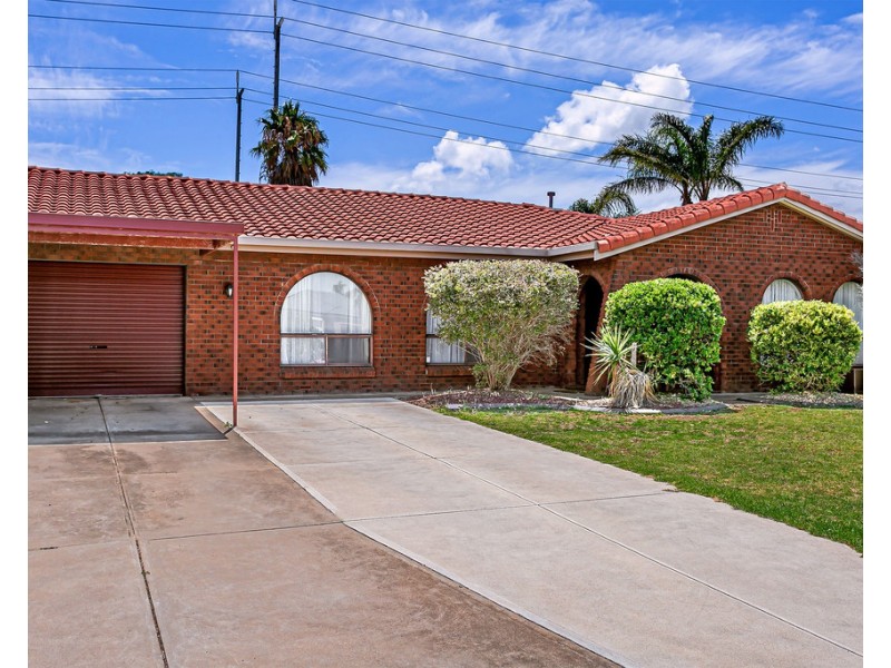 25 Manly Circuit, West Lakes Shore SA 5020