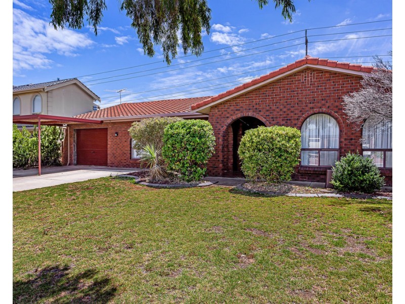 25 Manly Circuit, West Lakes Shore SA 5020