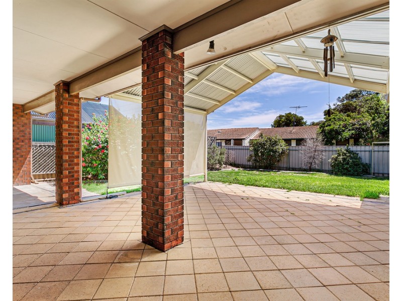 25 Manly Circuit, West Lakes Shore SA 5020