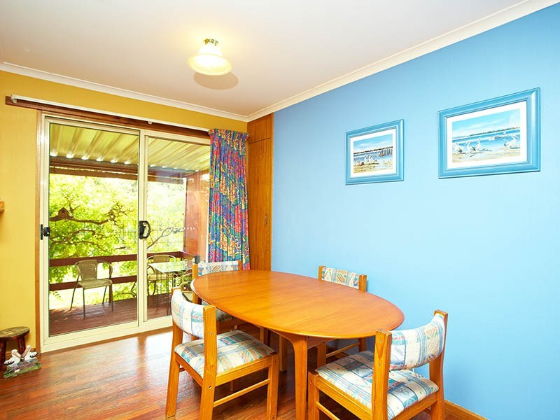 4 Edgewater Road, Clayton SA 5256