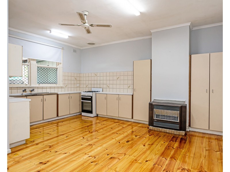 23 Irwin Street, Mansfield Park SA 5012