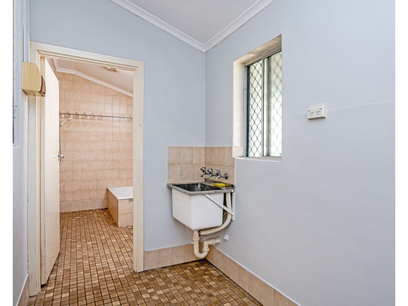 23 Irwin Street, Mansfield Park SA 5012