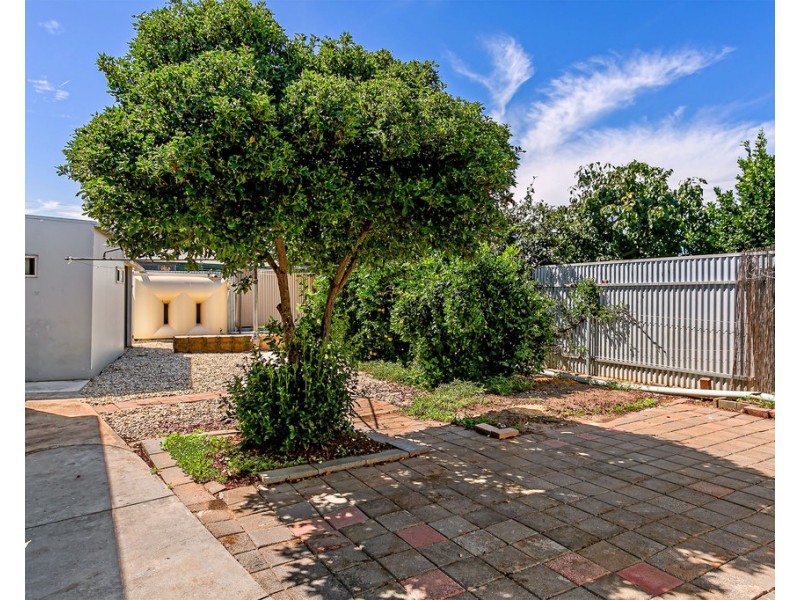23 Irwin Street, Mansfield Park SA 5012