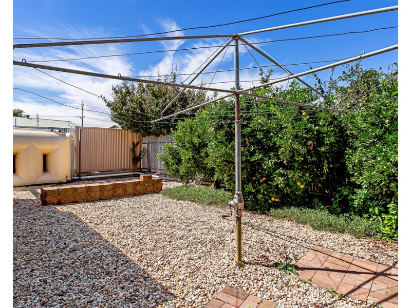 23 Irwin Street, Mansfield Park SA 5012