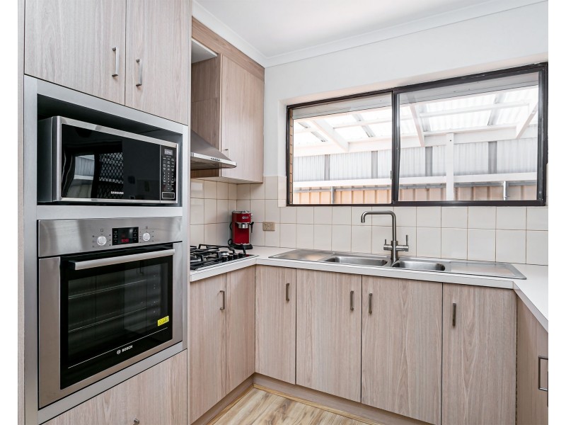 6/2 Island Drive, West Lakes SA 5021