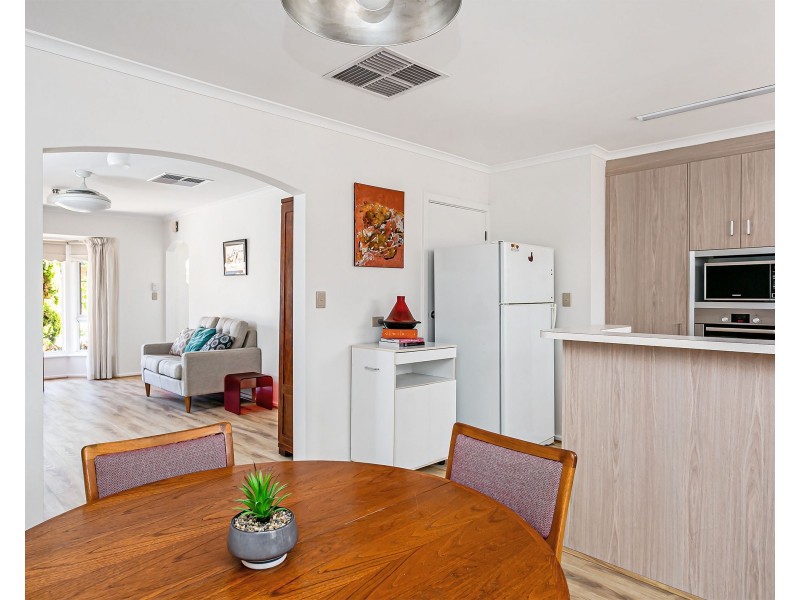 6/2 Island Drive, West Lakes SA 5021