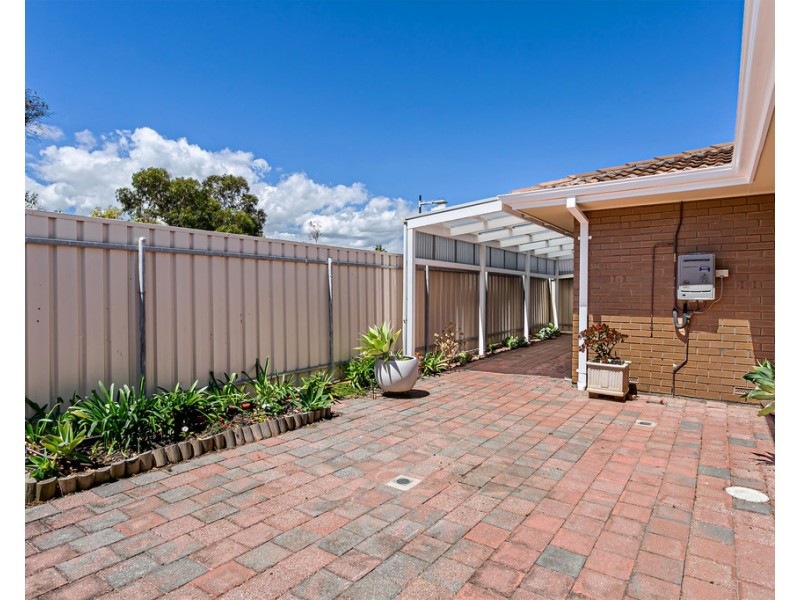 6/2 Island Drive, West Lakes SA 5021