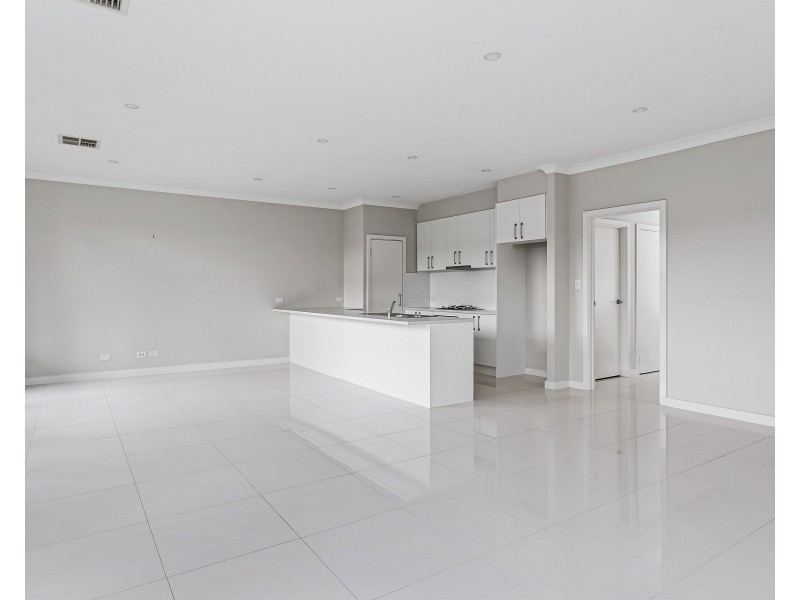 2 / 13 Bartlett Terrace, Semaphore Park SA 5019
