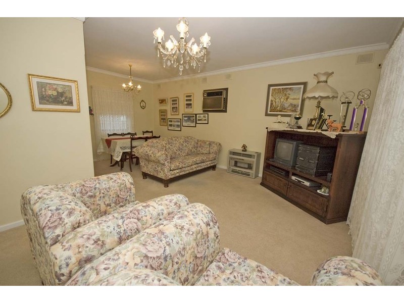 25 Swan Tce, Semaphore South SA 5019