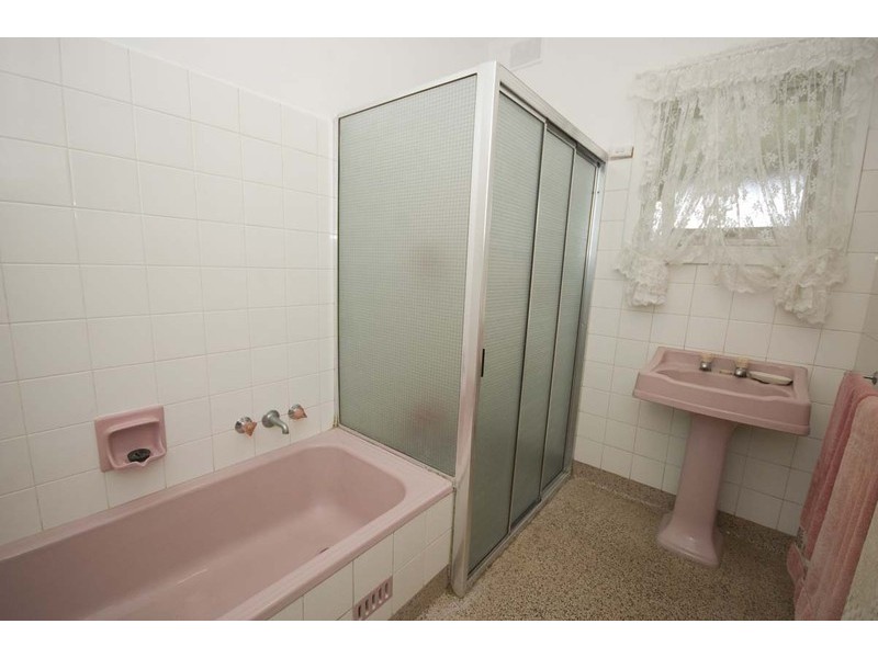 25 Swan Tce, Semaphore South SA 5019
