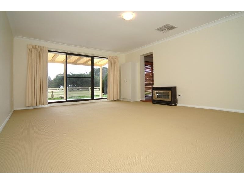 15 Nautilus Court, Osborne SA 5017