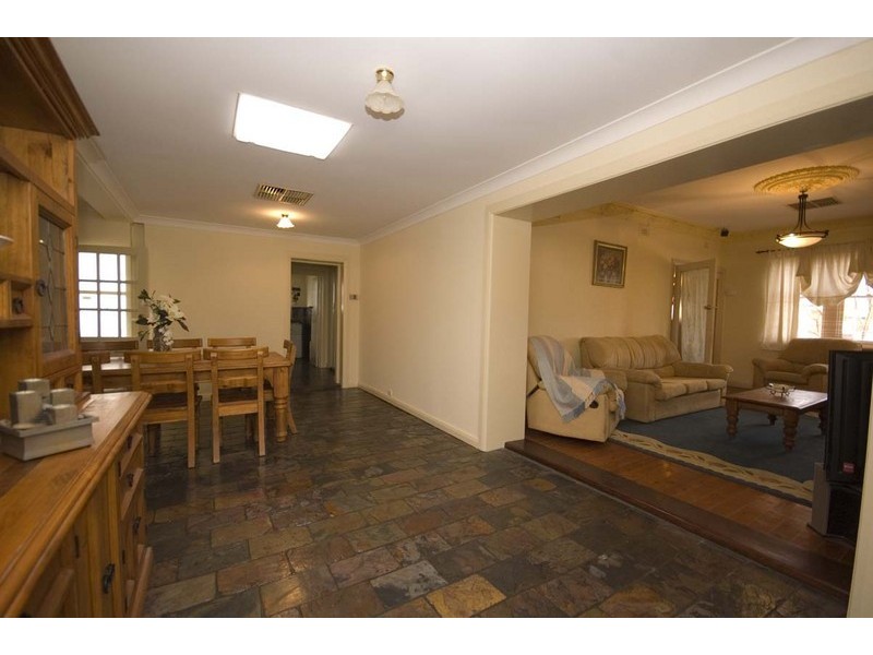 102 Palm Avenue, Royal Park SA 5014