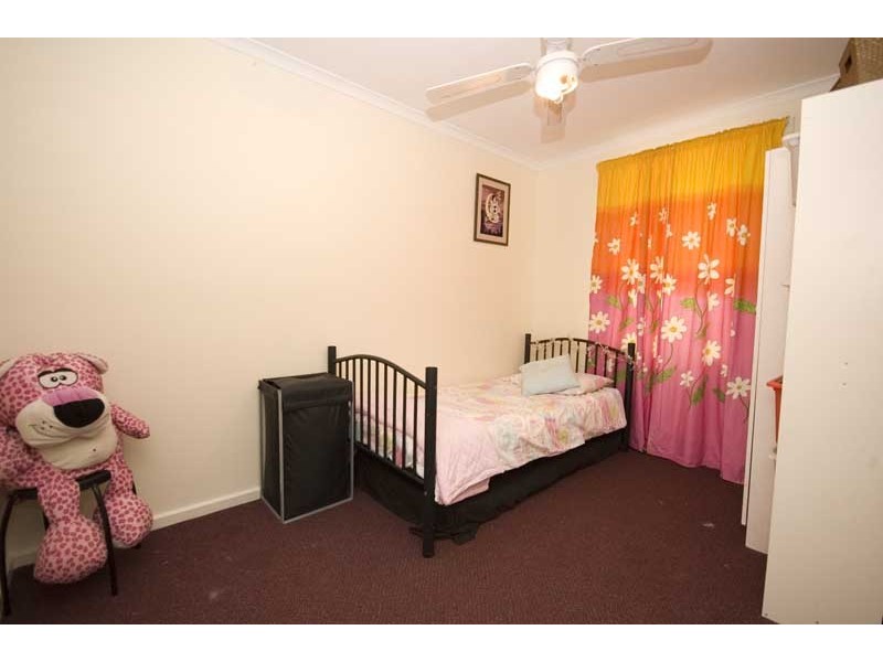 15 Parachilna Court, Smithfield SA 5114