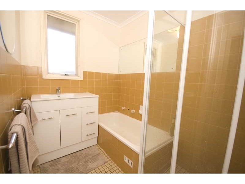 15 Parachilna Court, Smithfield SA 5114