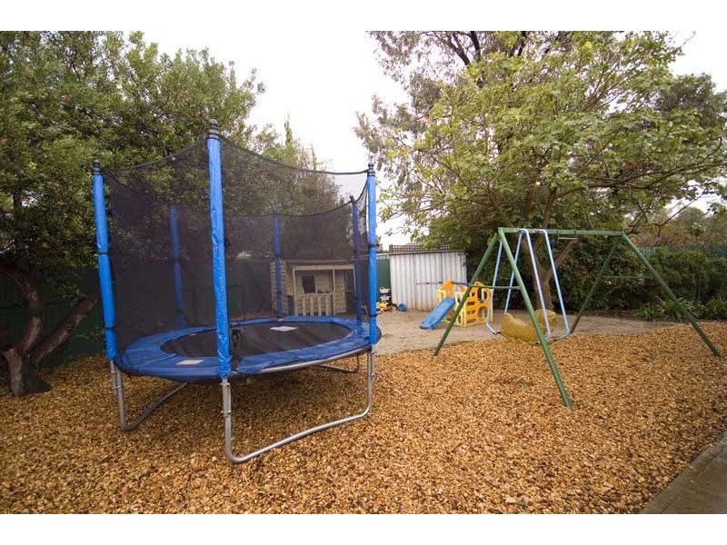 15 Parachilna Court, Smithfield SA 5114