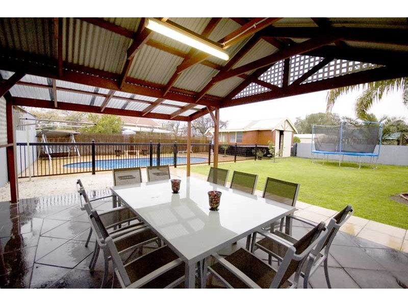 63 Buller Terrace, Alberton SA 5014