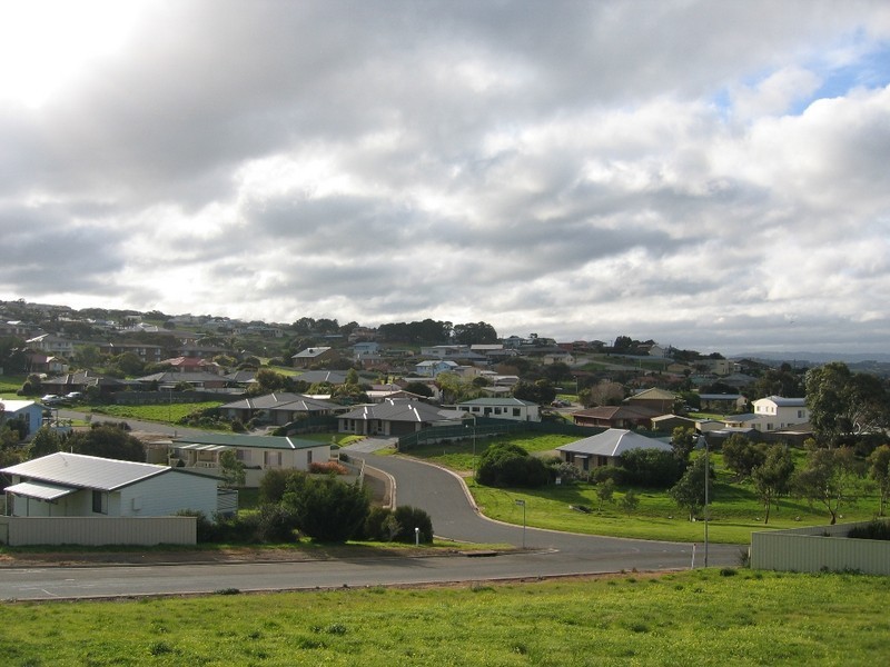 41 Solway Cres, Encounter Bay SA 5211