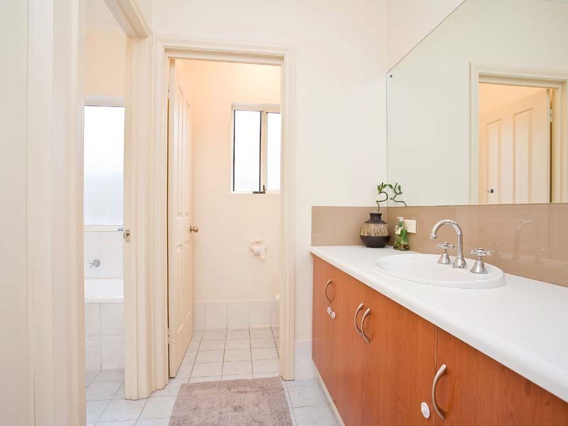 8 Wisteria Grove, Felixstow SA 5070