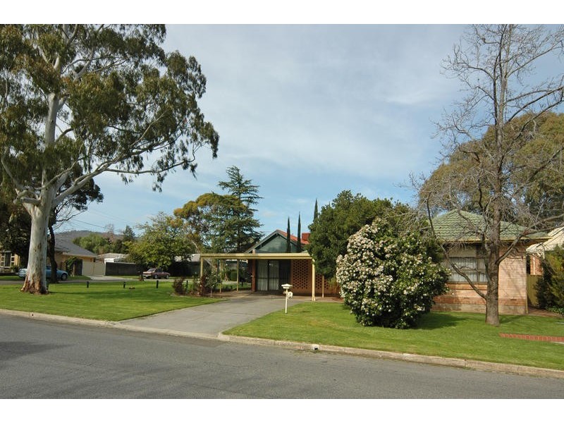 6 Horwood Avenue, Rostrevor SA 5073