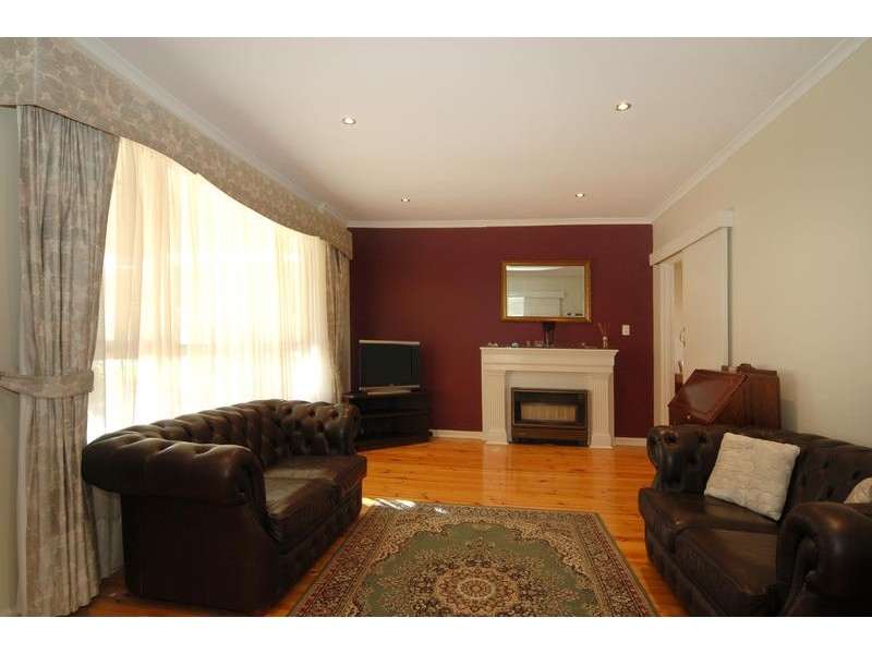 6 Horwood Avenue, Rostrevor SA 5073