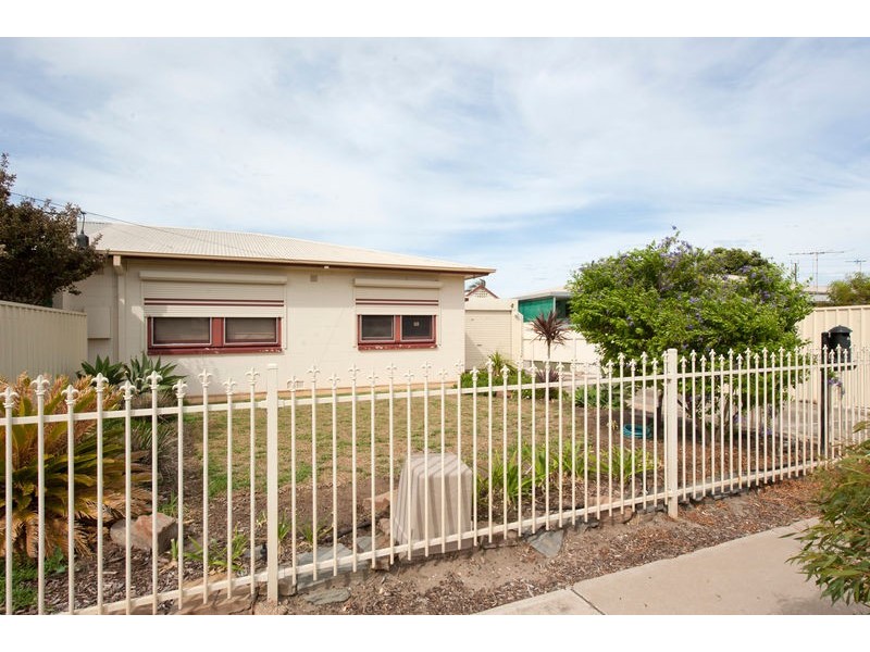 16 Beatty Avenue, Taperoo SA 5017