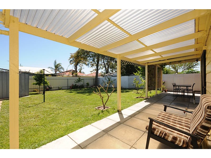 2 Paqualin Street, Hendon SA 5014