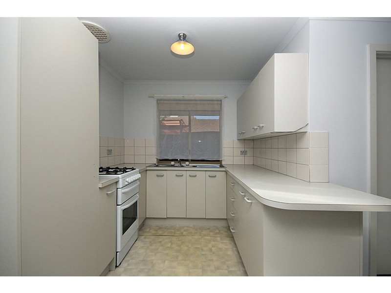 2/271 Victoria Road, Largs North SA 5016