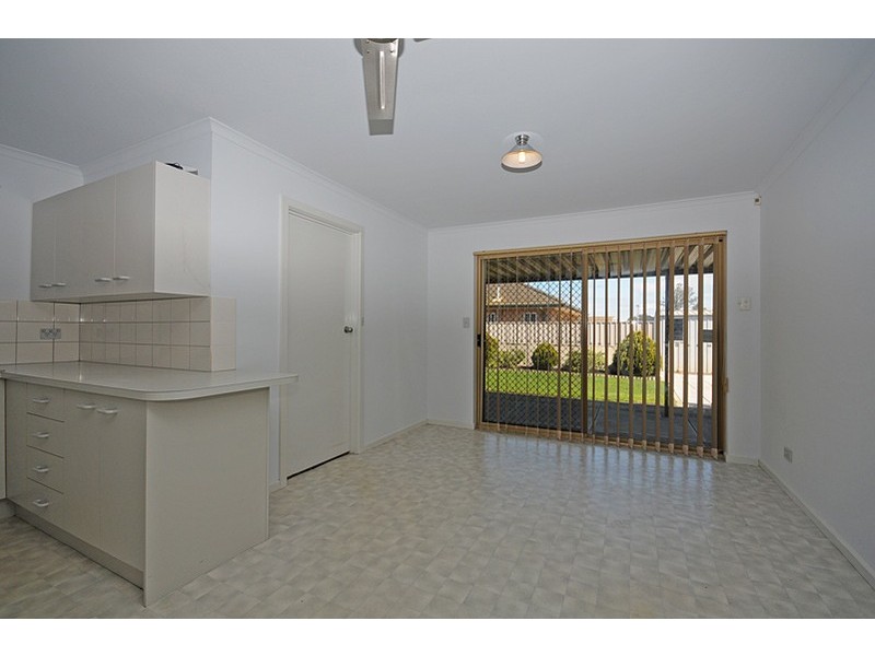 2/271 Victoria Road, Largs North SA 5016