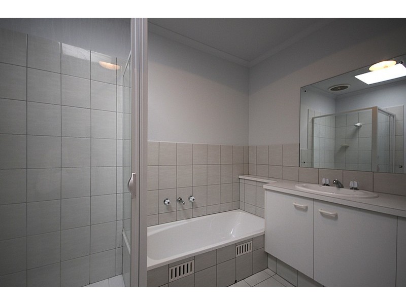 2/271 Victoria Road, Largs North SA 5016