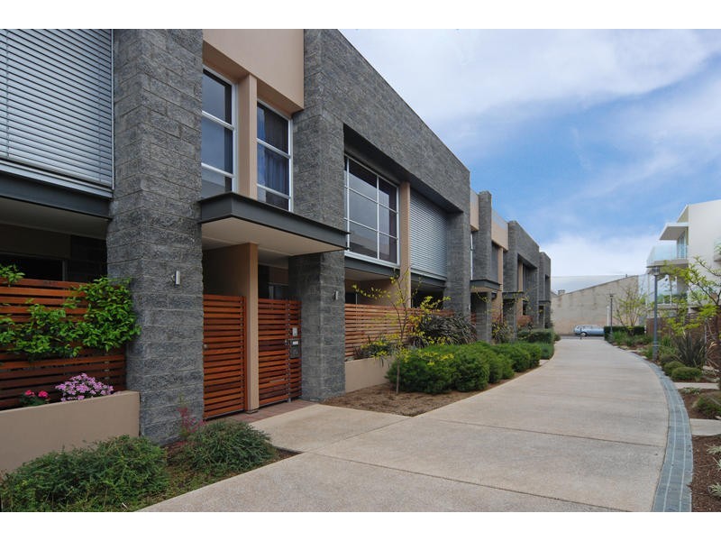 10 Southcott Walk, Adelaide SA 5000