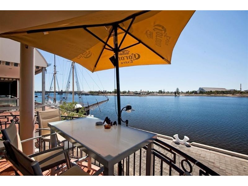 6  Karatta Dock, Port Adelaide SA 5015