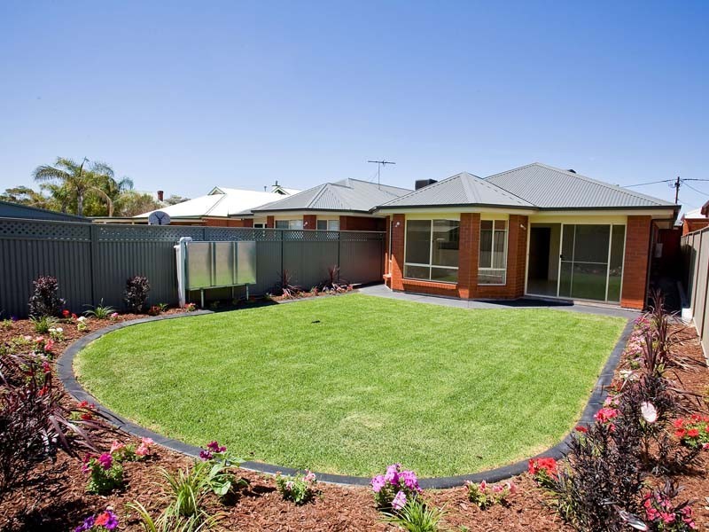 15a Havelock Street, Largs Bay SA 5016