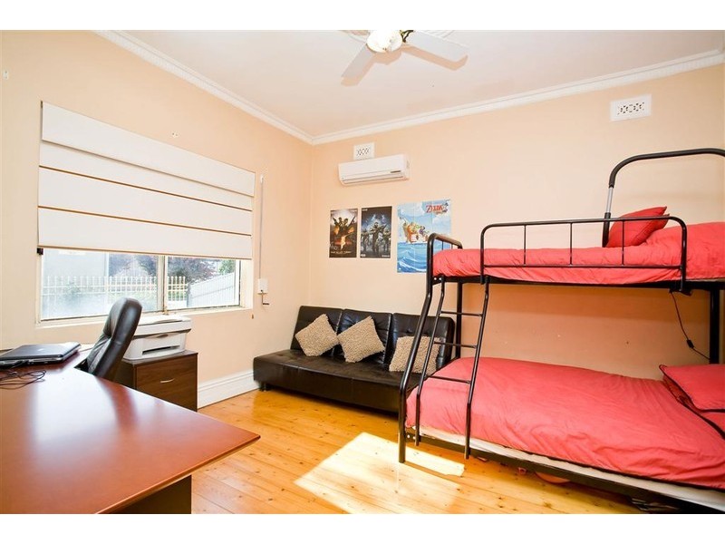 111 Cedar Ave, Royal Park SA 5014