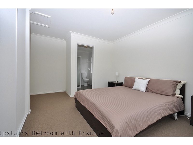 4 Narkunda Street, Largs Bay SA 5016