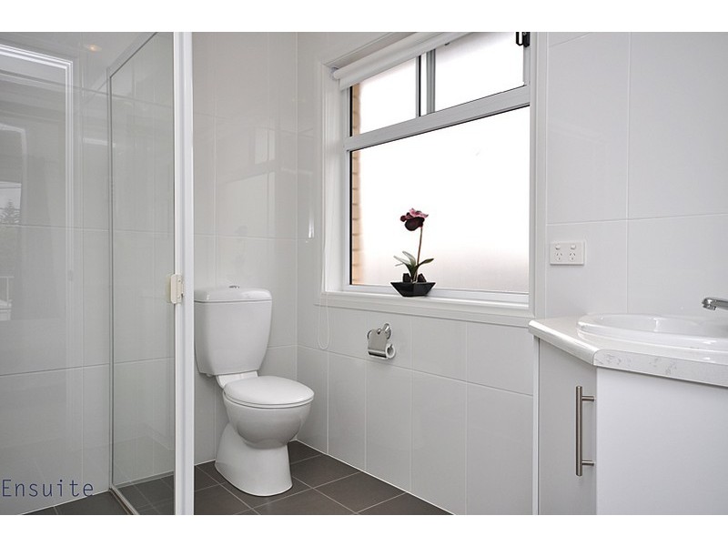 4 Narkunda Street, Largs Bay SA 5016