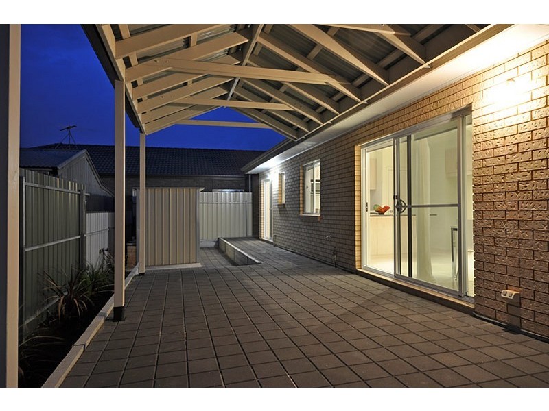 4 Narkunda Street, Largs Bay SA 5016