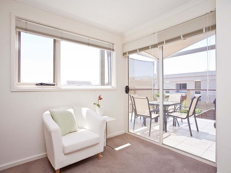21/74 Military Road, Tennyson SA 5022
