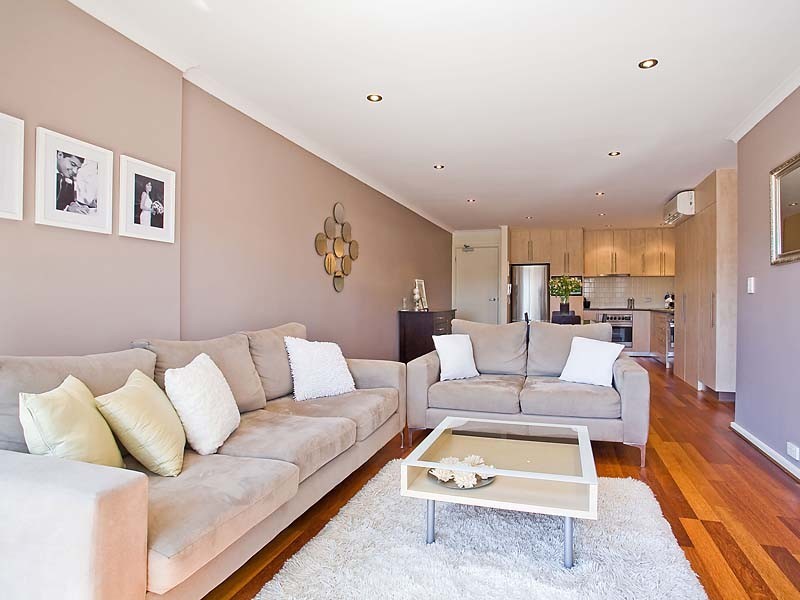 21/74 Military Road, Tennyson SA 5022