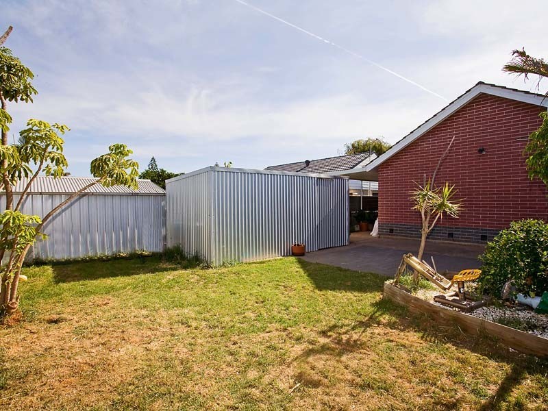 18 Medina Street, Taperoo SA 5017