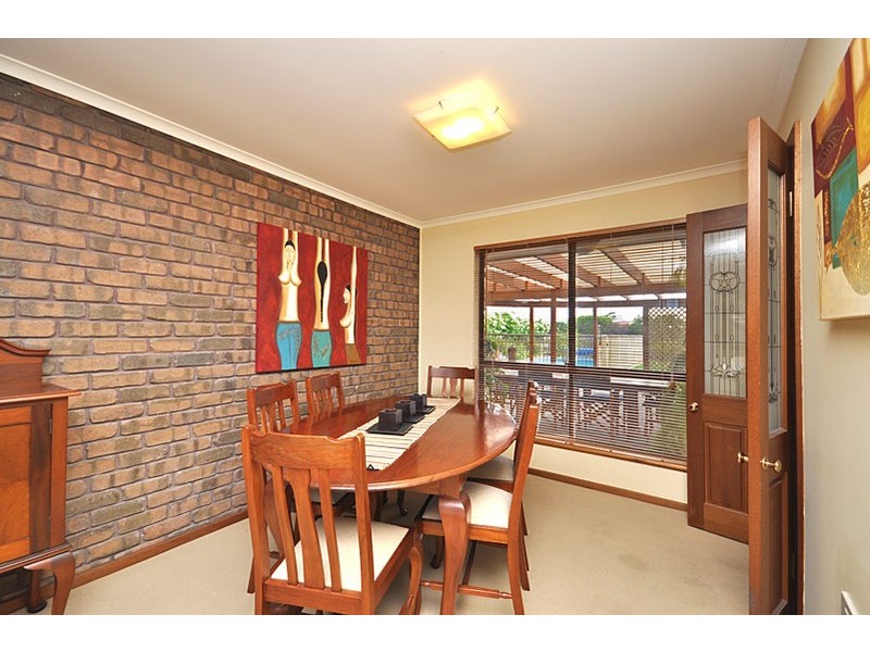 8 Kuta Crt, North Haven SA 5018