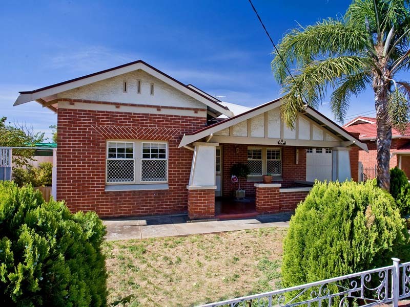 8 Moore Street, Prospect SA 5082