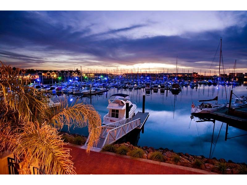 15B  Alexa Road, North Haven SA 5018