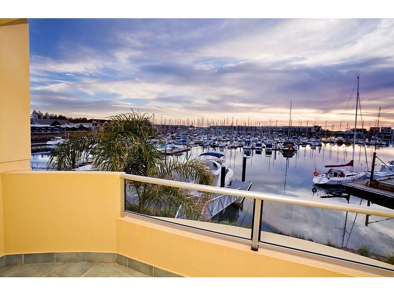 15B  Alexa Road, North Haven SA 5018