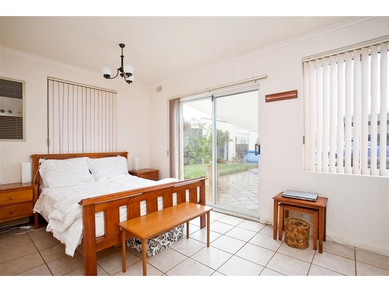 5 Fourth Avenue, Cheltenham SA 5014